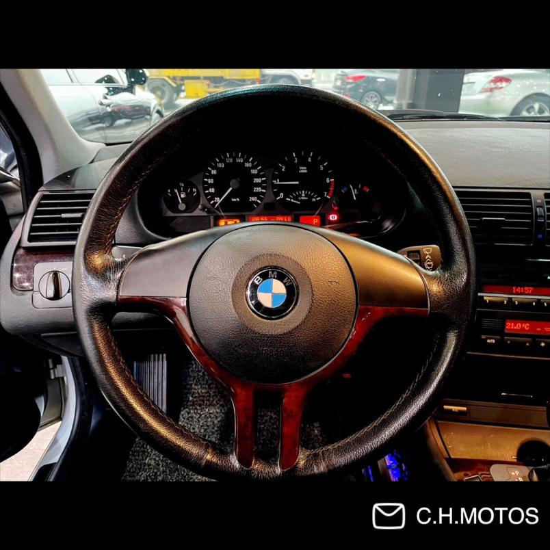 2000年 BMW E46 318