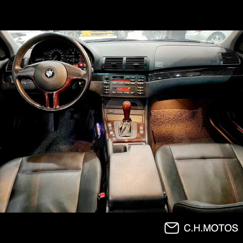 2000年 BMW E46 318