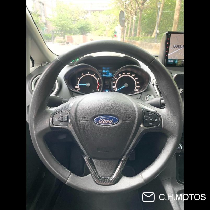 2014年Ford Fiesta 1.0 EcoBoost運動型 外觀改裝 車內安卓機
