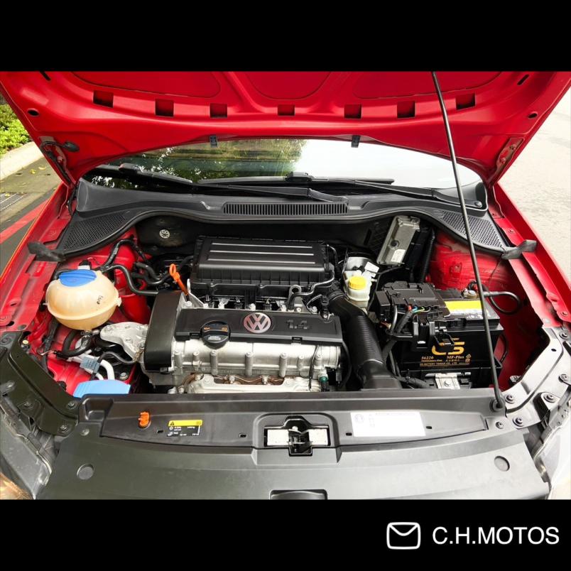2012年 Volkswagen Polo 1.4