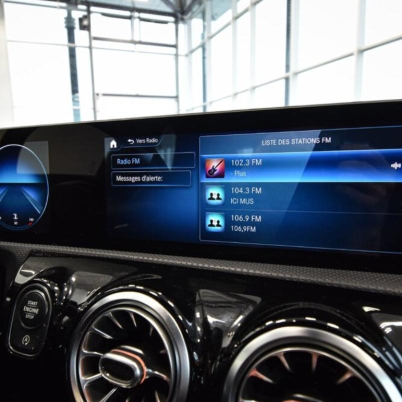 2020年 Mercedes-Benz Cla250 4Matic