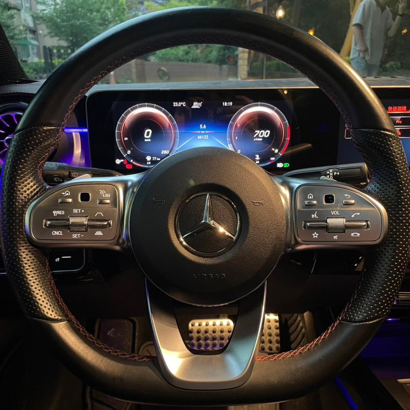 2019年 Merceds-Benz A250 AMG
