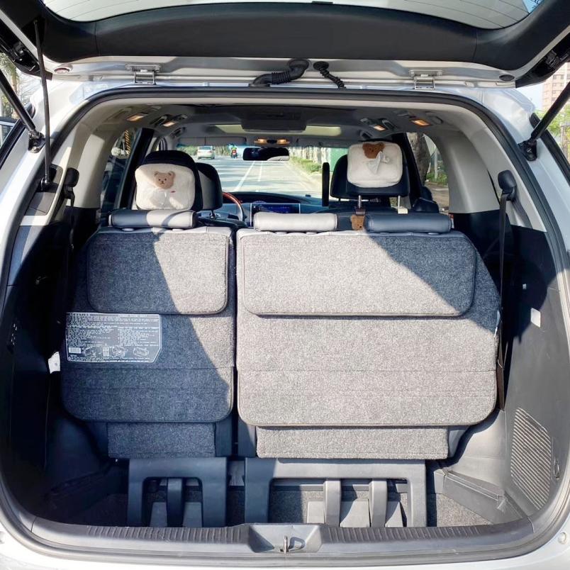 2017年 Toyota Previa 2.4 頂級