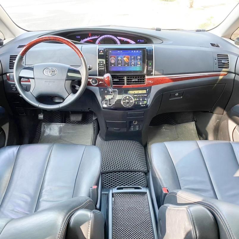 2017年 Toyota Previa 2.4 頂級