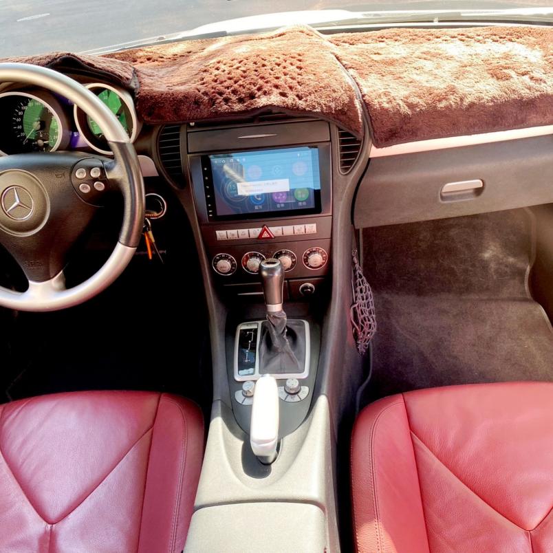 2005年 Mercedes-Benz SLK350
