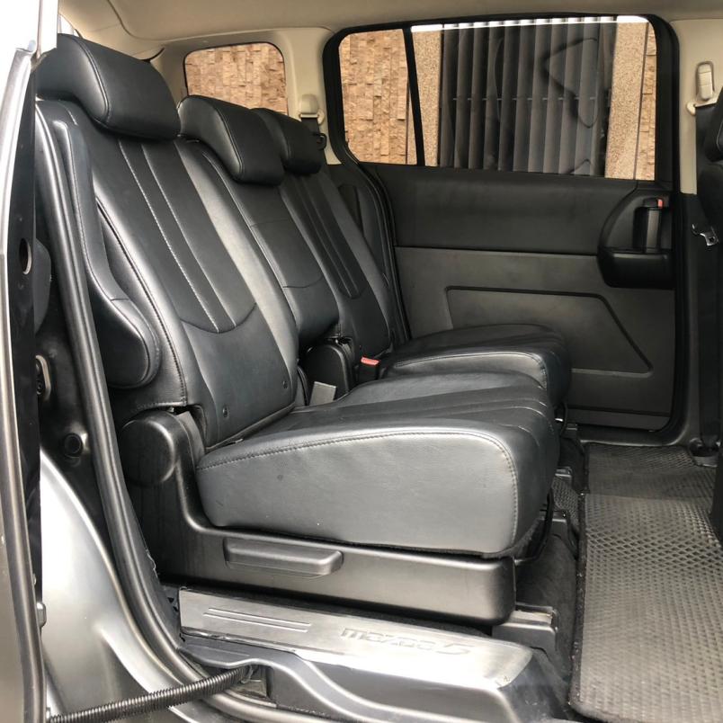 2009 Mazda 5 