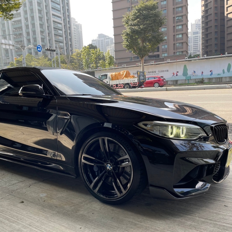 2017 BMW M2