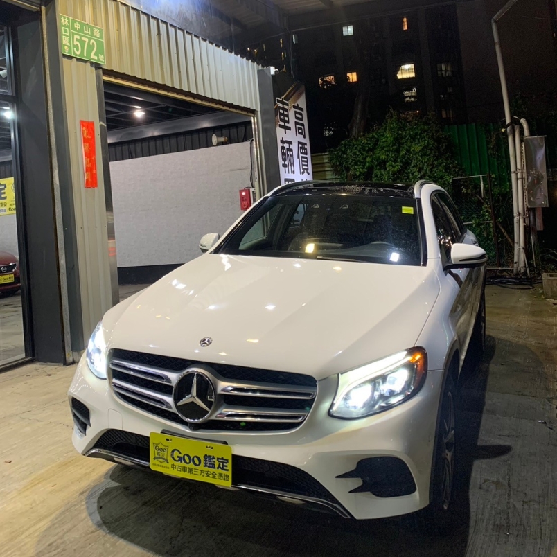 2018 Mercedes-Benz GLC 300