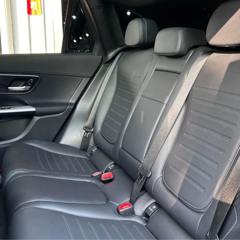 2023 GLC300