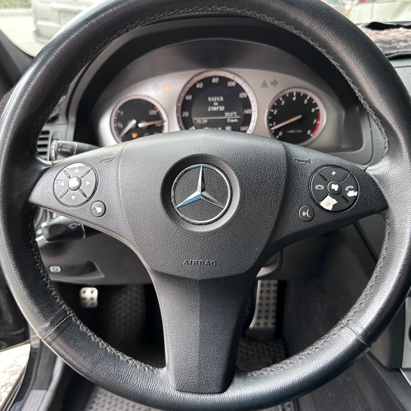 300