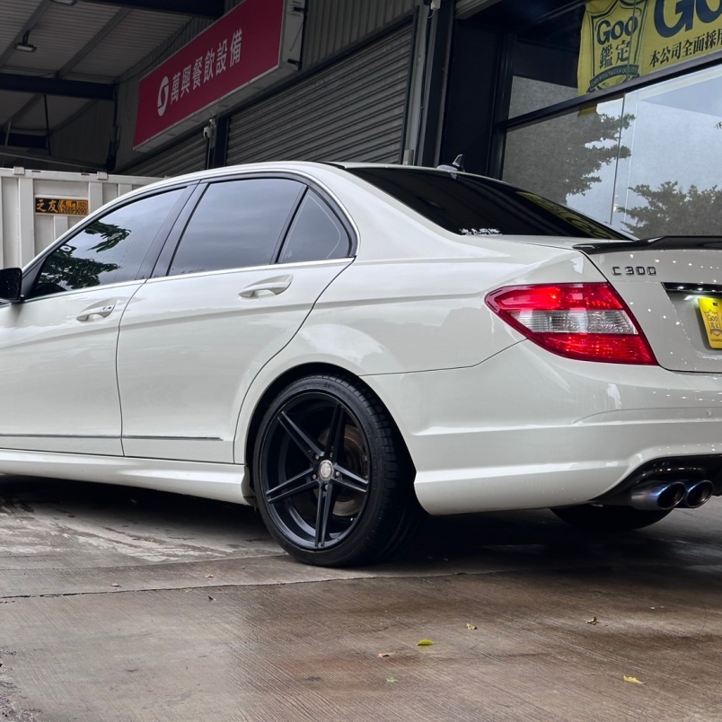 Benz C300