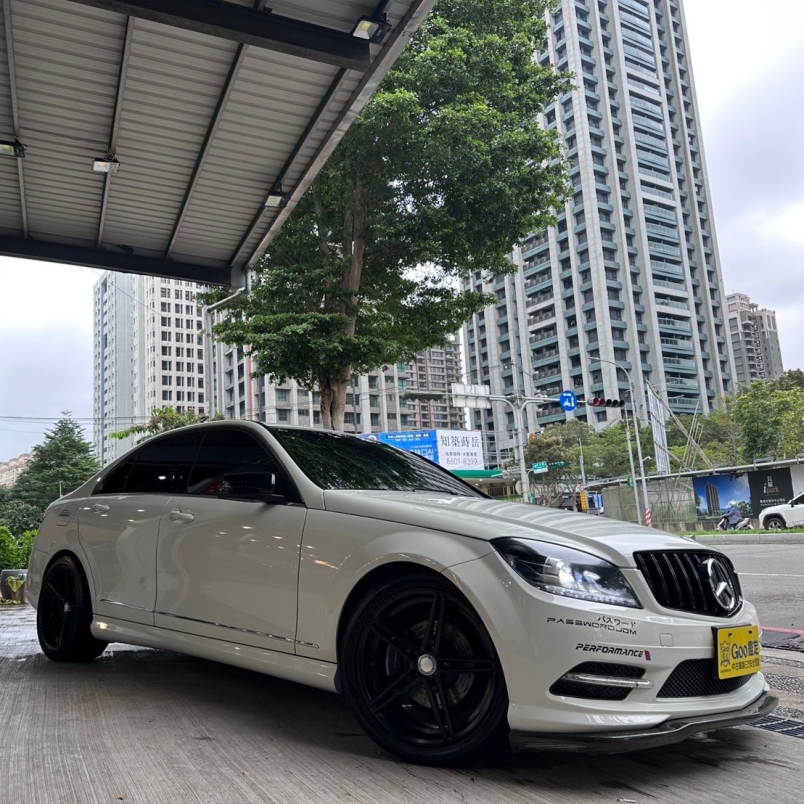 Benz C300