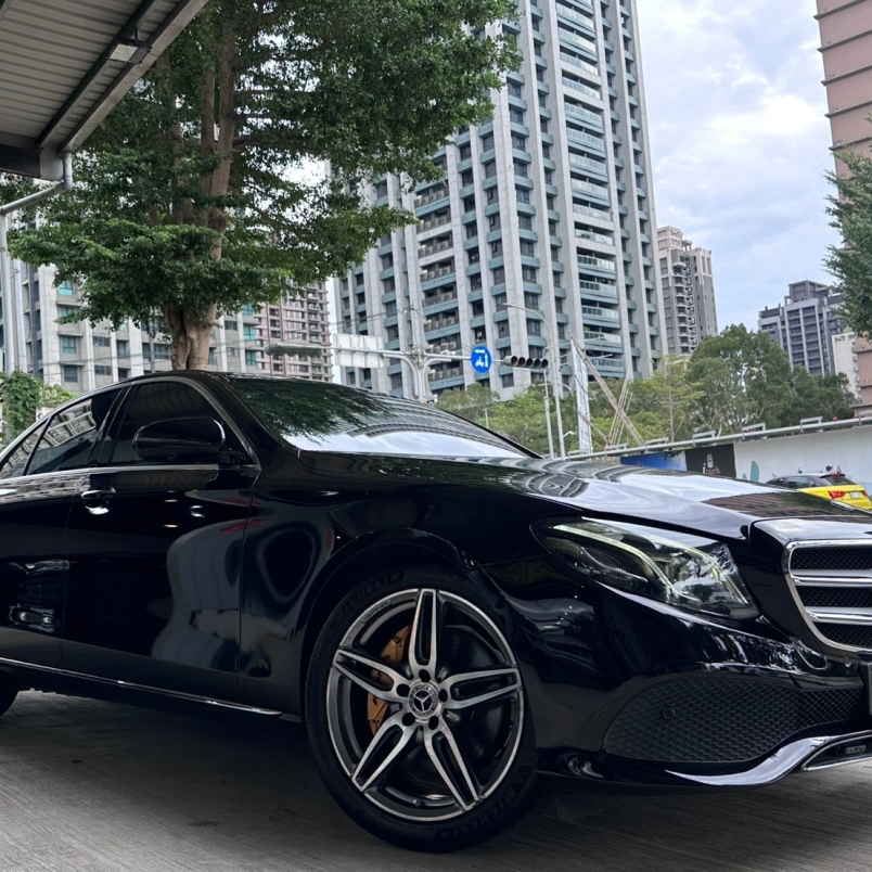 Benz E300