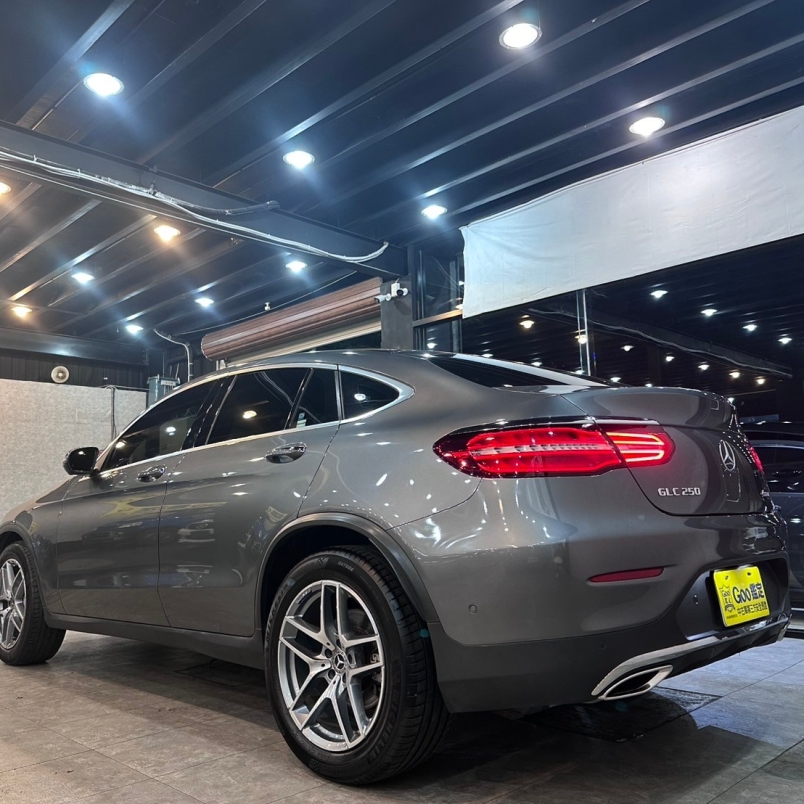 Benz GLC250 Coupe 4MATIC