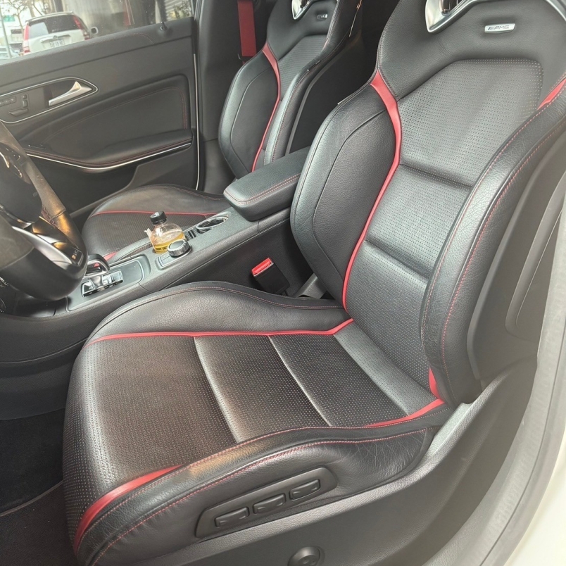 Benz CLA45 4MATIC 