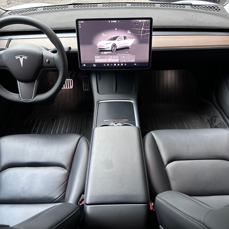 Tesla Model 3 Long Range
