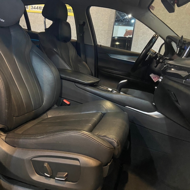 BMW X6 xDrive35i