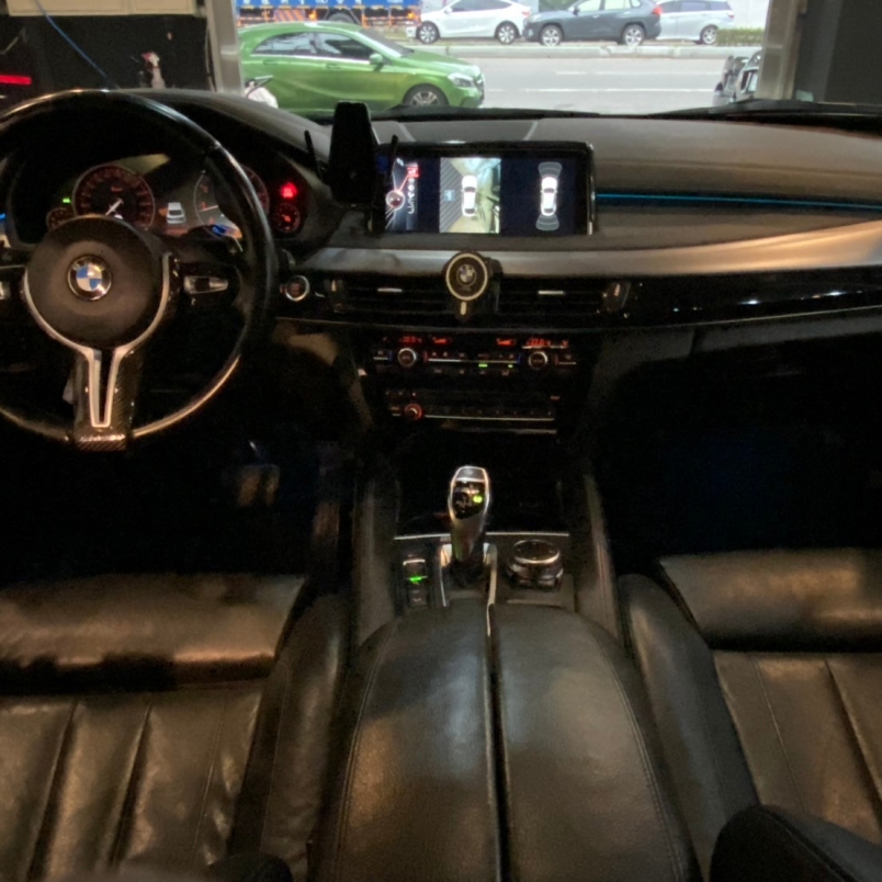 BMW X6 xDrive35i