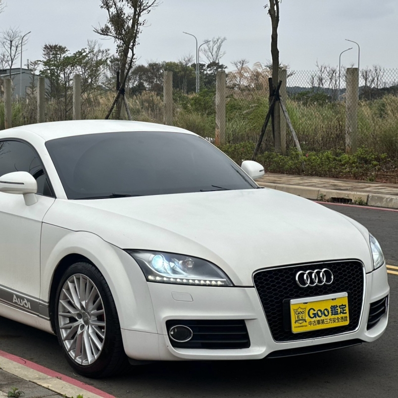 AUDI TT 2.0 TFSI