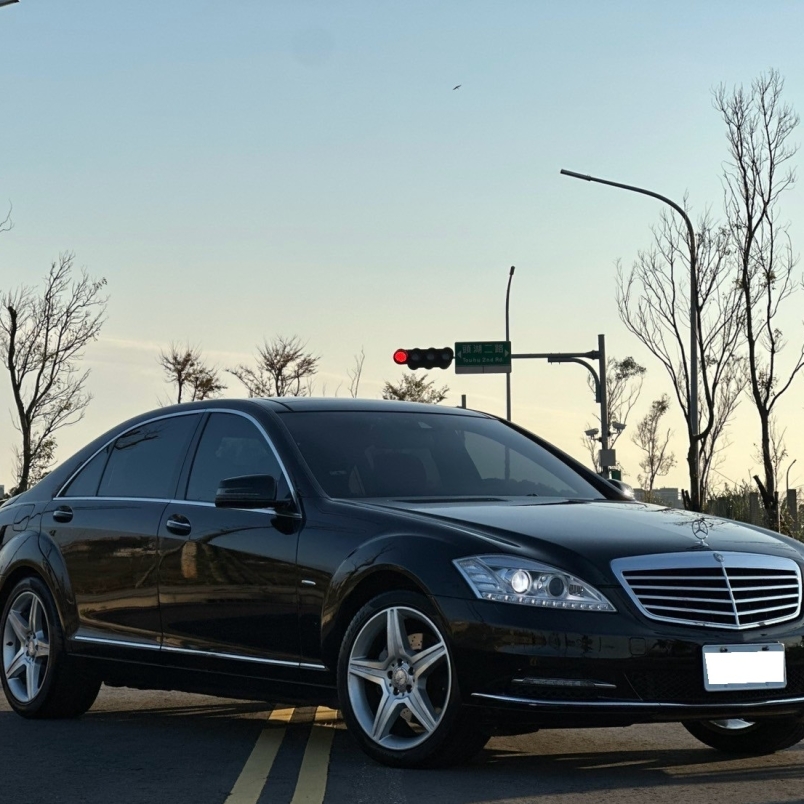 Benz S350L Grand Edition
