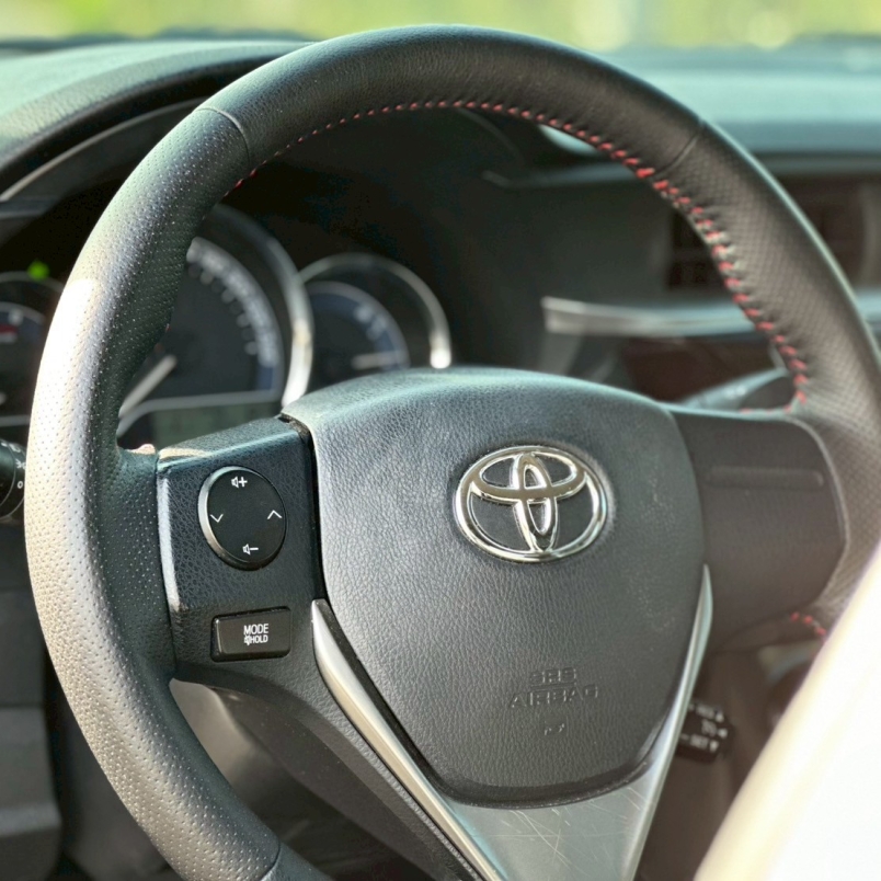 Toyota Altis