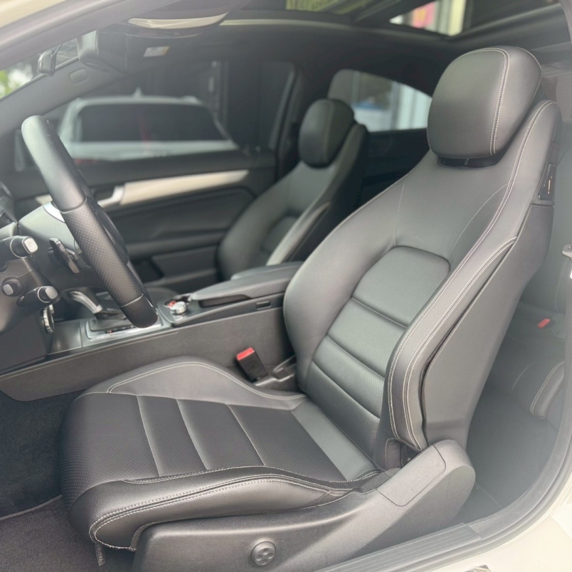 Benz C250 Coupe