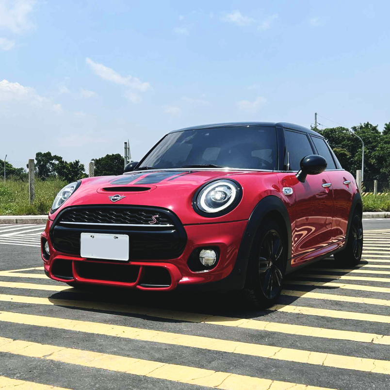 2018年 MINI 5