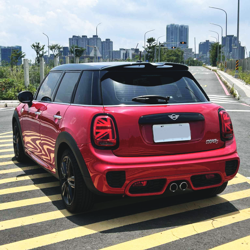 2018年 MINI 5
