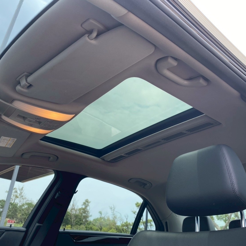 2012 E220d