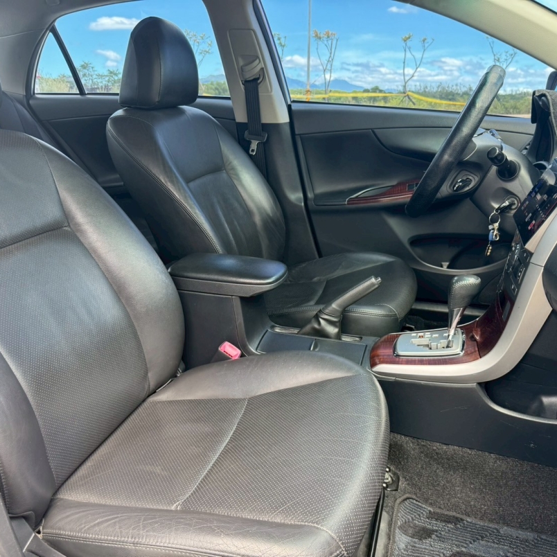2011 Toyota Corolla Altis 1.8 E