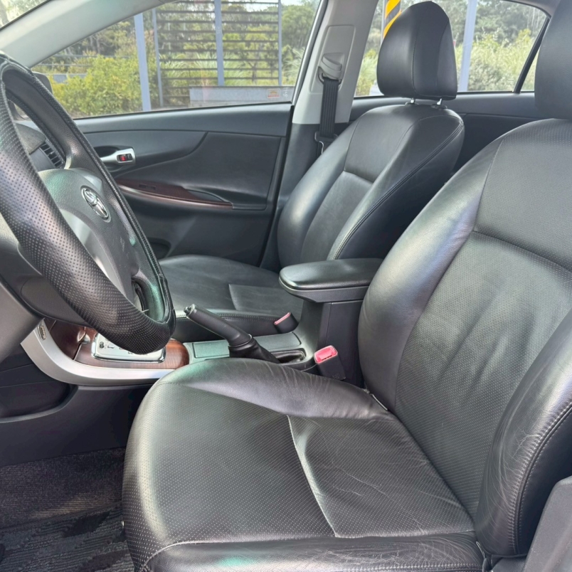 2011 Toyota Corolla Altis 1.8 E
