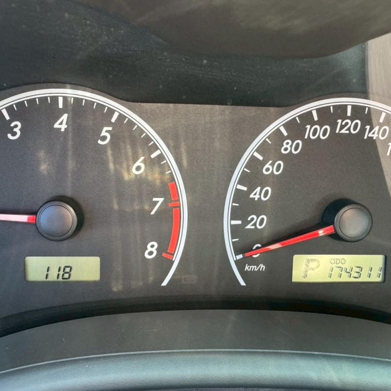2011 Toyota Corolla Altis 1.8 E
