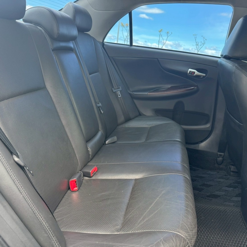 2011 Toyota Corolla Altis 1.8 E