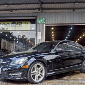 2012 BENZ C250