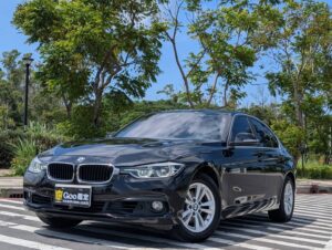 2018 BMW 318I