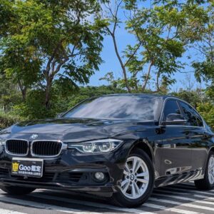 2018 BMW 318I